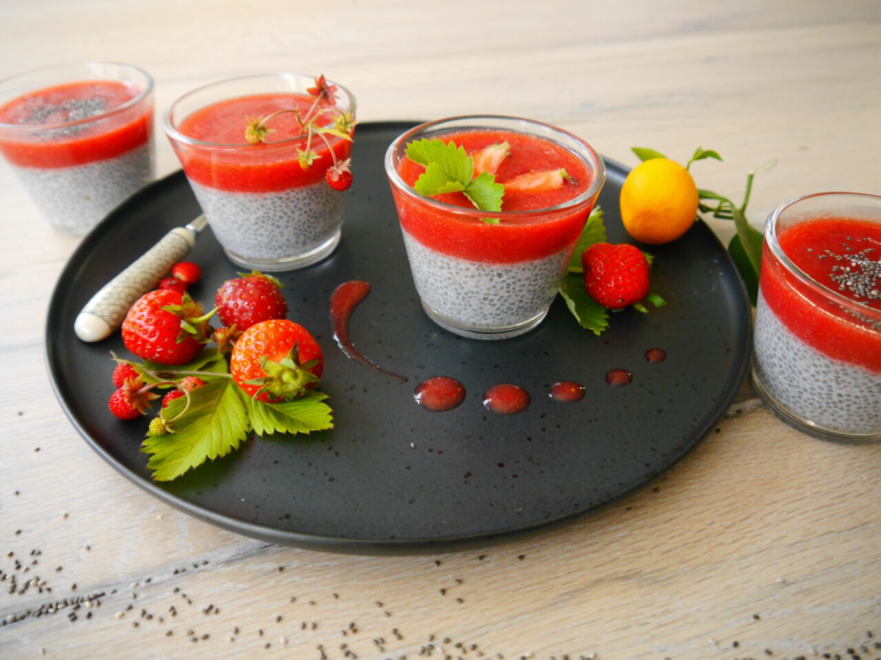 Erdbeer Chia-Mousse - Rita Kirchmeier